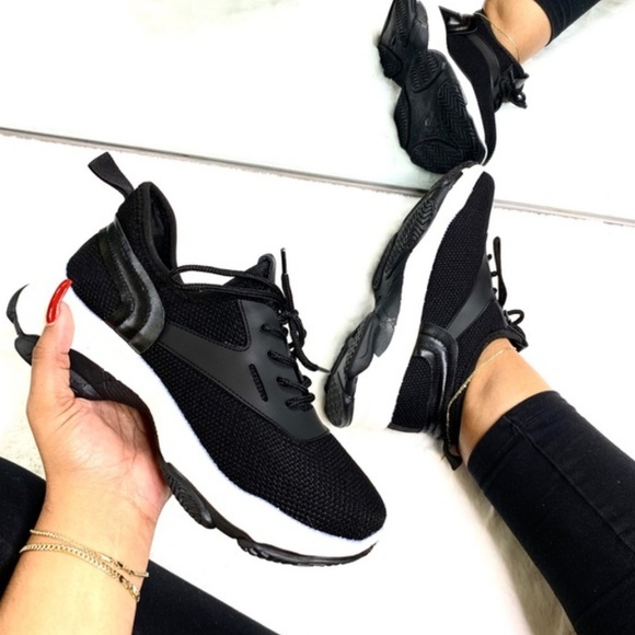 !! RESTOCKED !! Chunky Sole "Dad" Sneakers - Picture 4 of 6